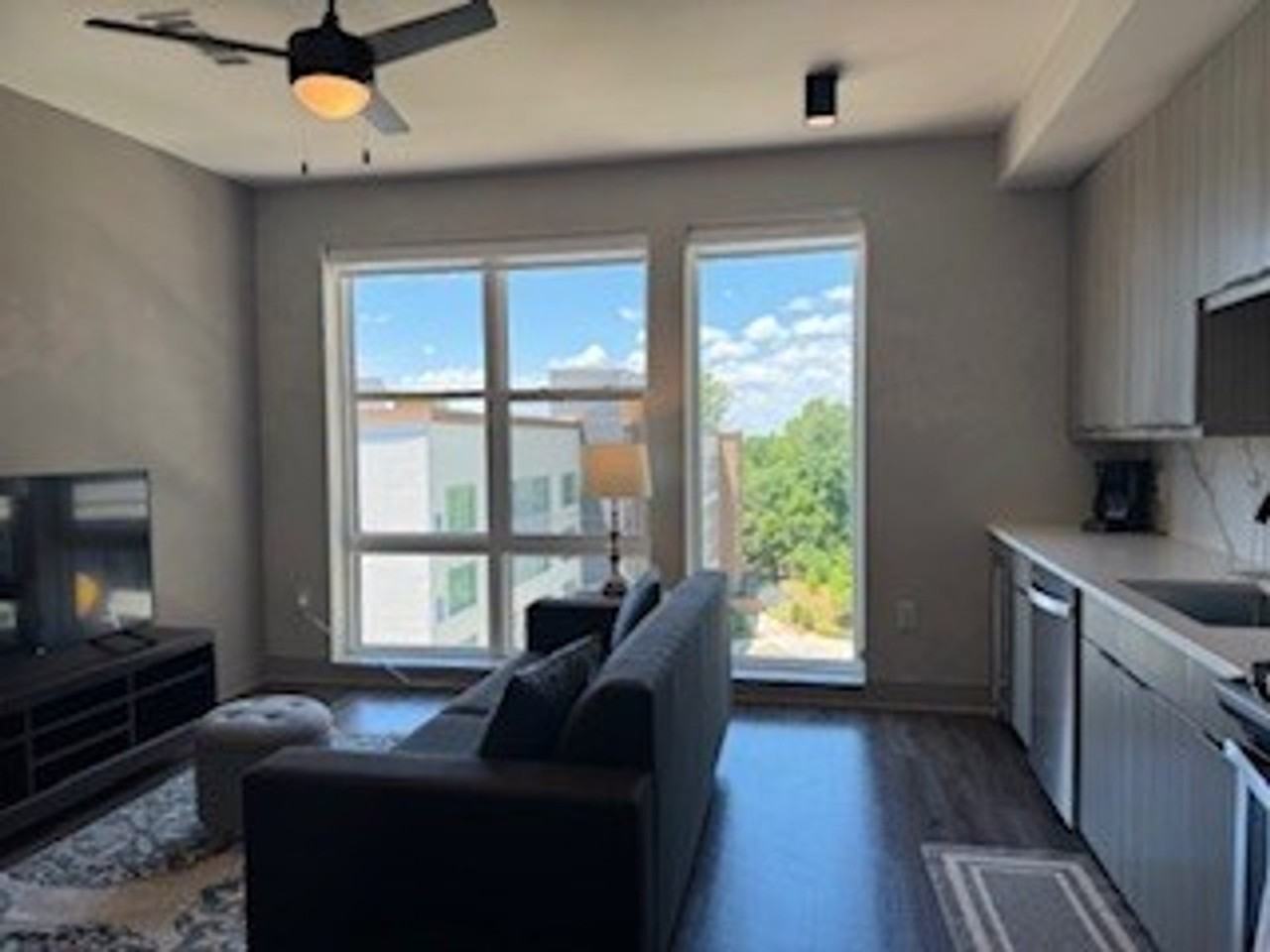 3699 Lenox Road Northeast #1325109P - Photo 3 of 11