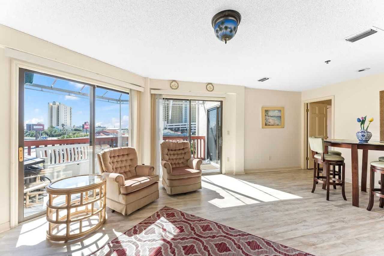 8730 Thomas Dr #1355041P - Photo 2 of 12