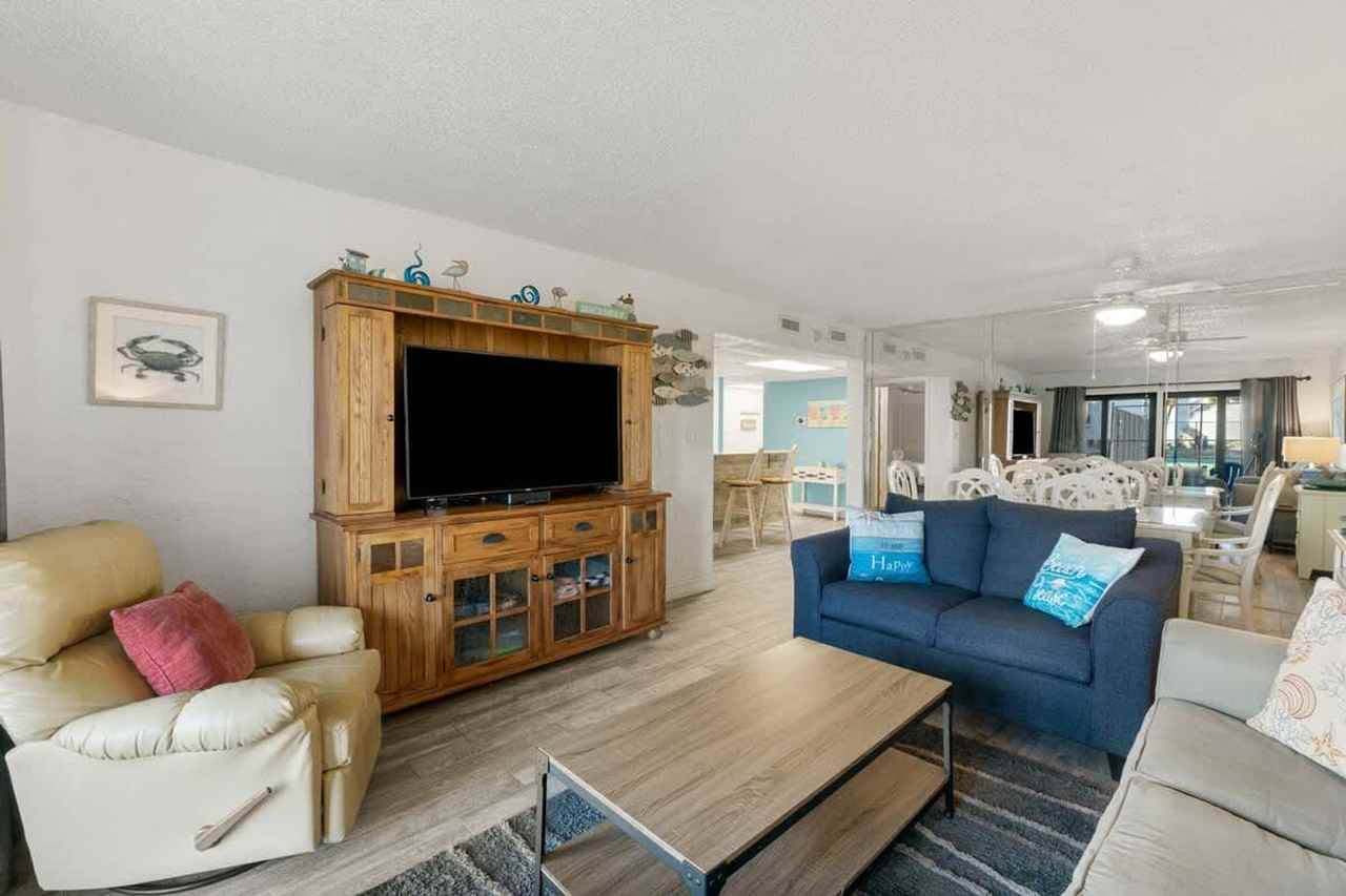 8727 Thomas Dr #1354949P - Photo 3 of 21