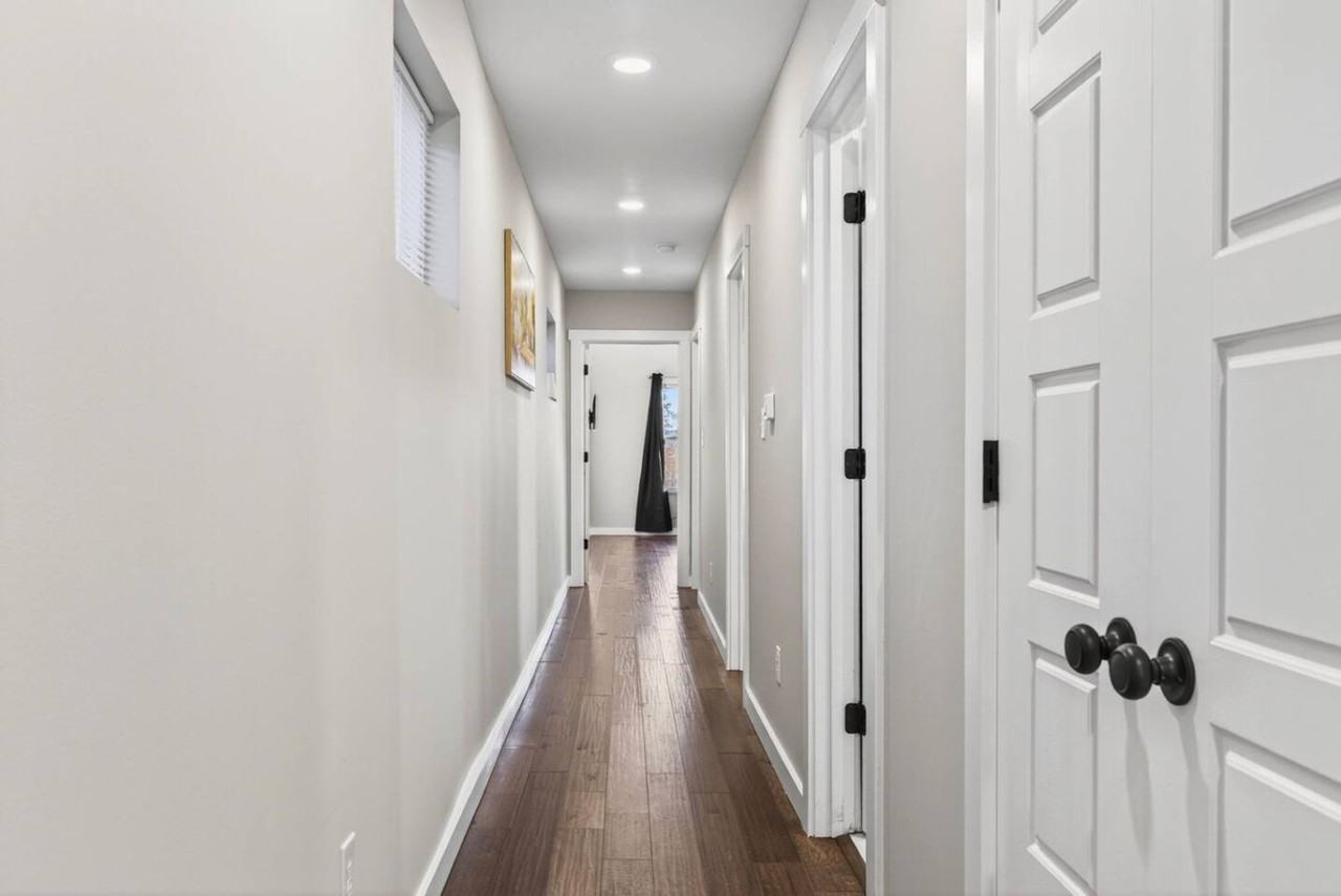 518 Prospect St #1357365P - Photo 5 of 50