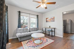 1004 East Powell Avenue - Photo 1 of 1