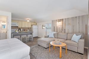 featured image of 27 Oak Street