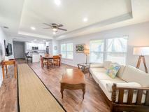 1004 Se 7th Ave - Photo 1 of 1