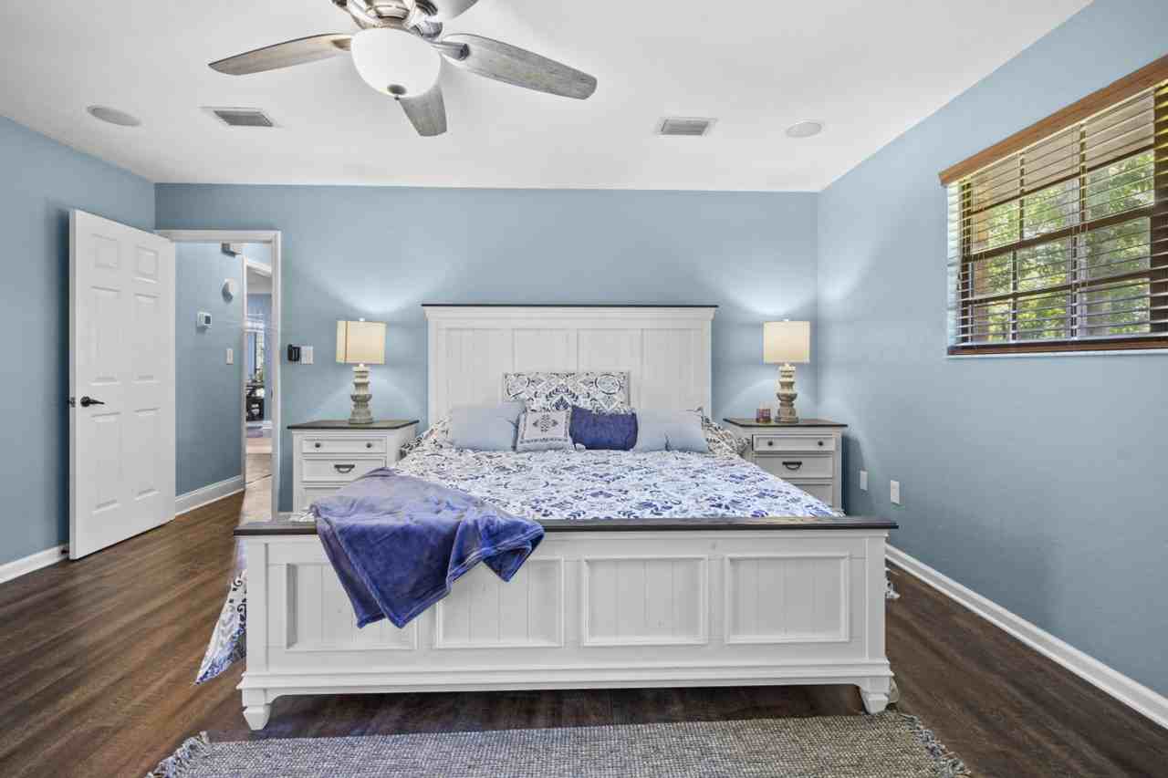 5922 Nw 57th Way #1359126P - Photo 6 of 32