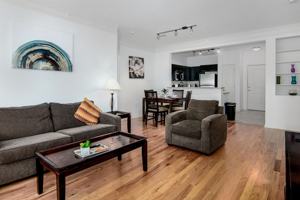 featured image of 2801 N Braeswood Blvd