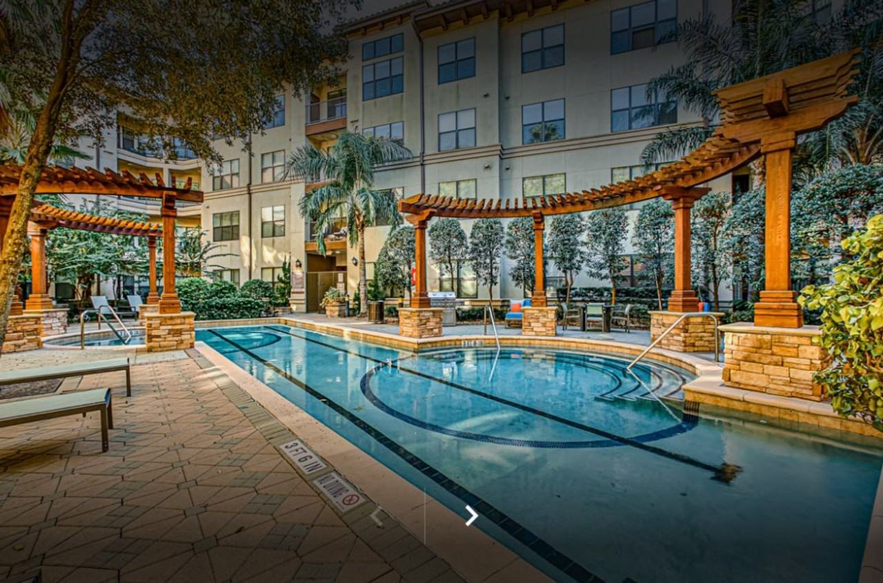 2801 N Braeswood Blvd #1359152P - Photo 2 of 7