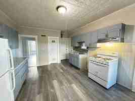 featured image of 276 Centre Street