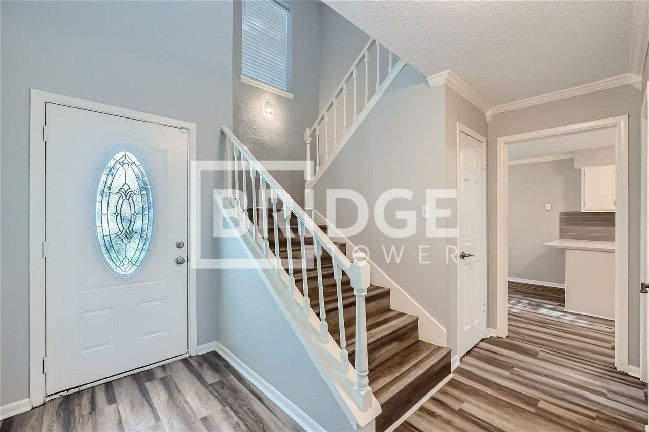 401 Summer Place Court - Photo 2 of 13