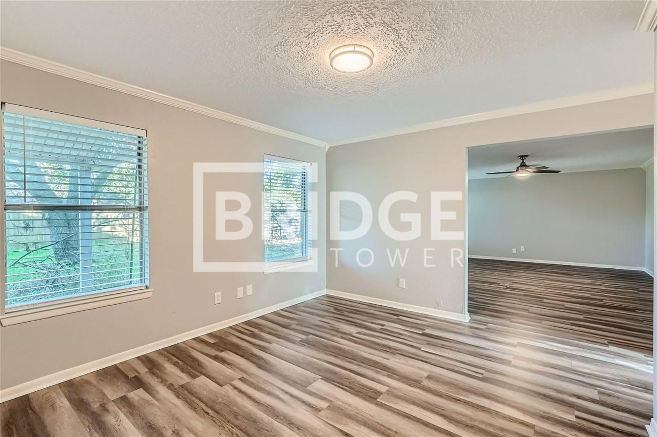 401 Summer Place Court - Photo 4 of 13