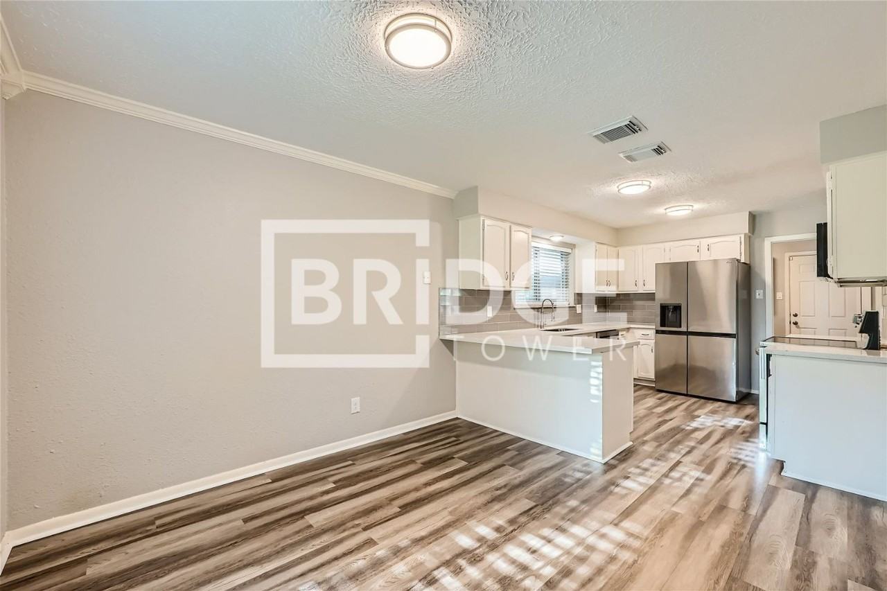 401 Summer Place Court - Photo 5 of 13