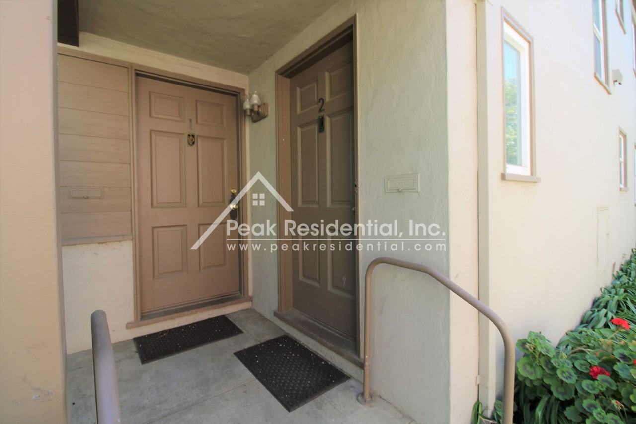 1540 36th St #2 - Photo 5 of 27