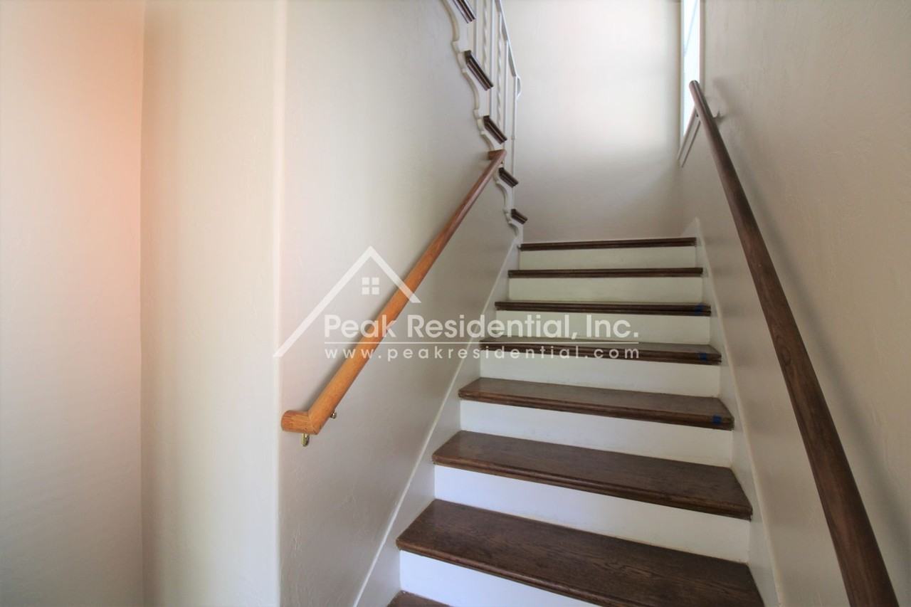 1540 36th St #2 - Photo 6 of 27