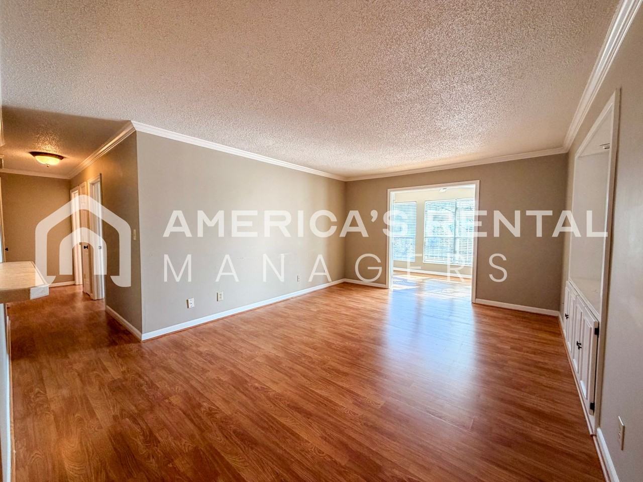 410 Morning Sun Dr - Photo 4 of 32