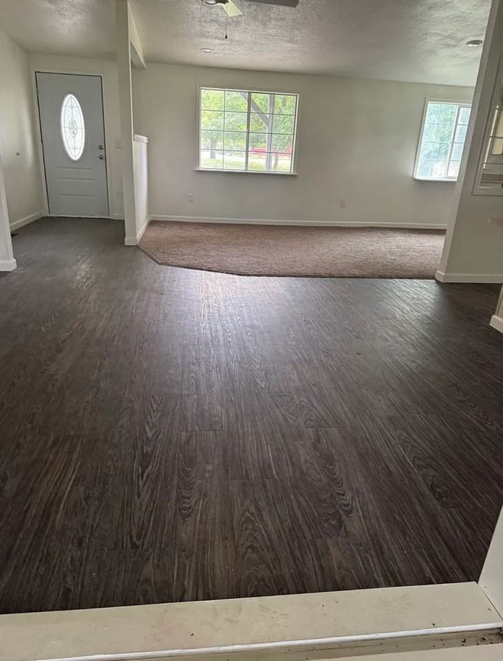 5540 North 11th Avenue - Photo 6 of 10