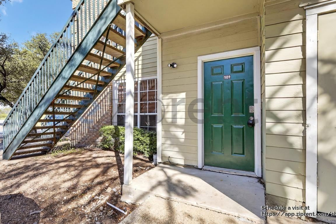 4101 Esters Rd #101 - Photo 4 of 19