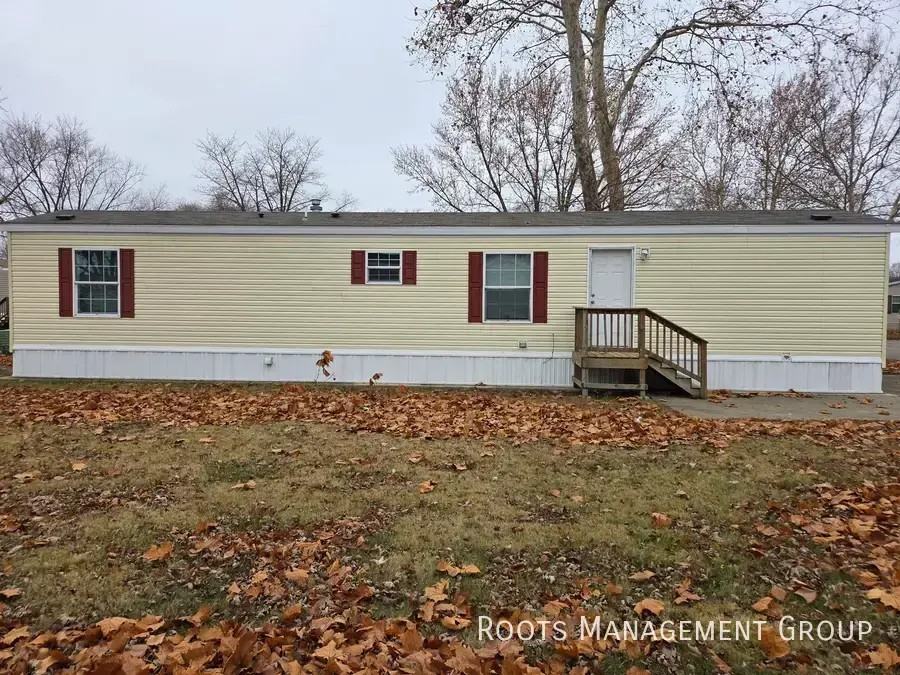 116 Carriage Lane Est #116 - Photo 2 of 14