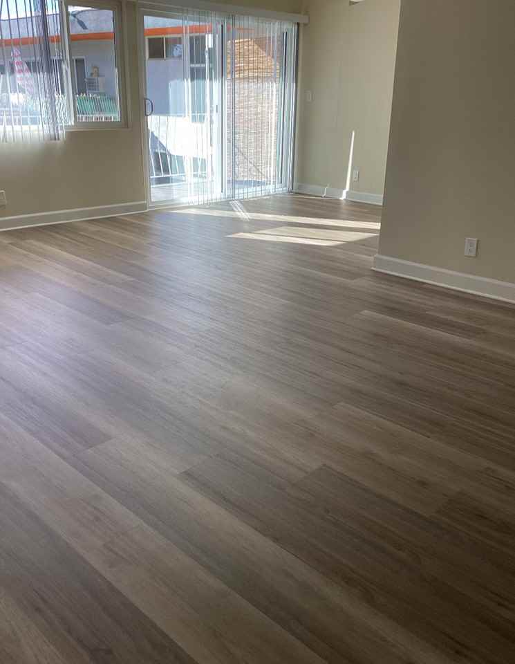 17938 Burbank Boulevard - Photo 3 of 13