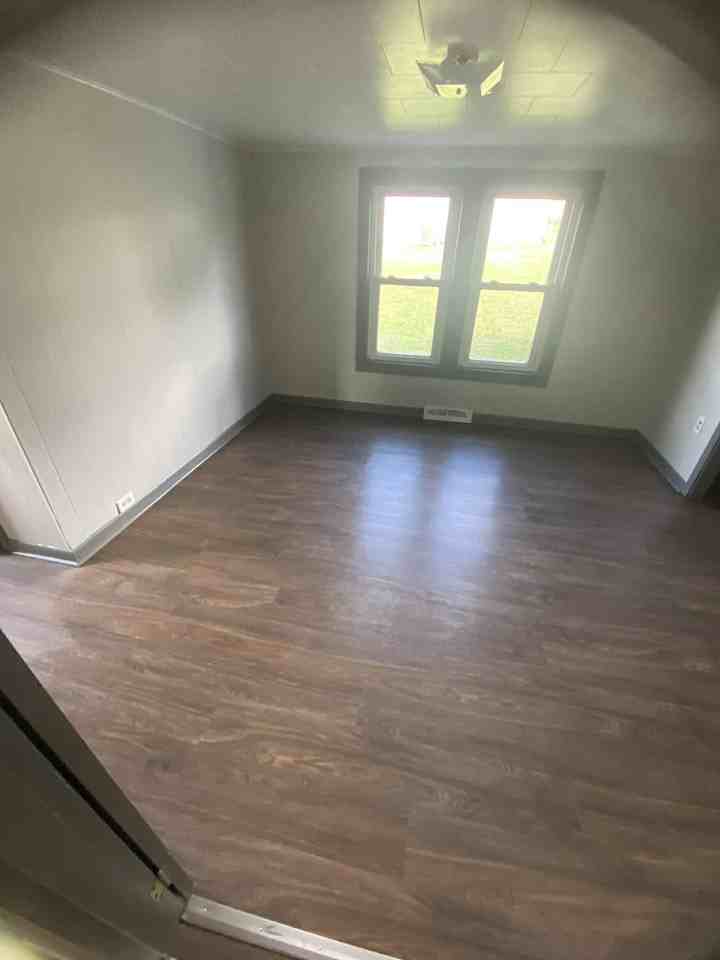 129 Cemetery Road - Photo 5 of 20