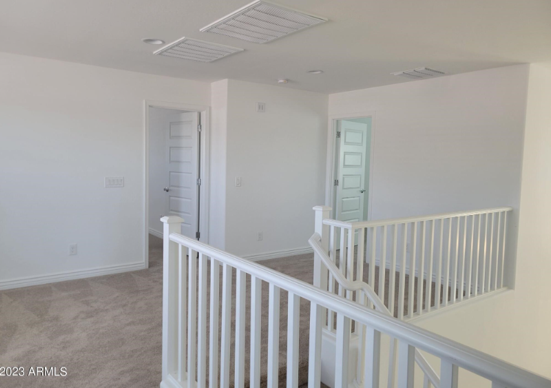 10945 E Thunderbolt Ave - Photo 7 of 18