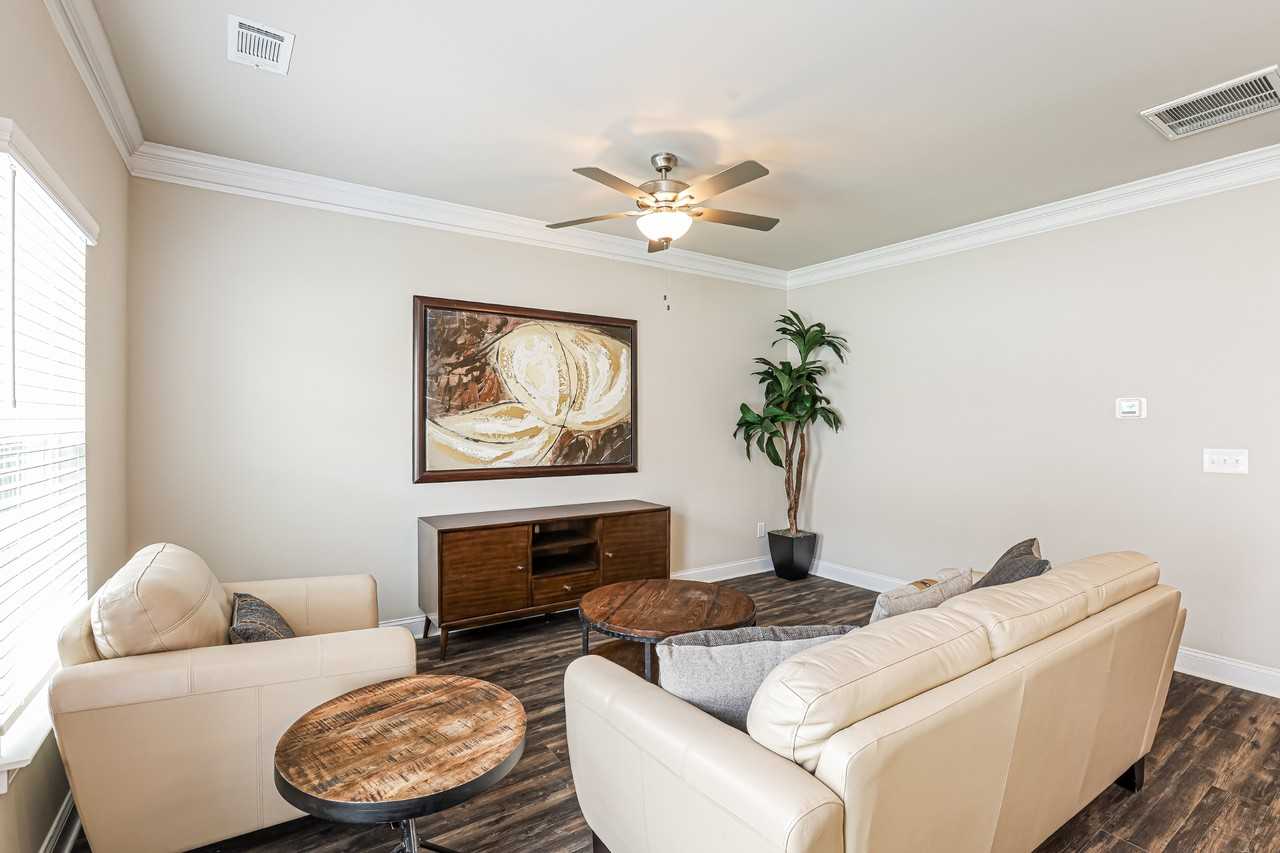 72 Riley Cir - Photo 2 of 43