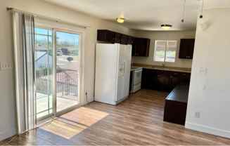 4213 North Westview Drive #8 - Photo 1 of 1