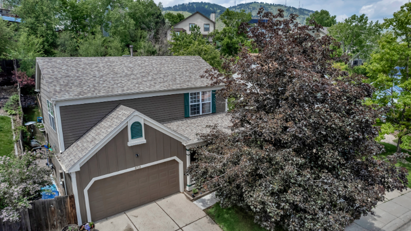 573 Entrada Dr - Photo 2 of 16