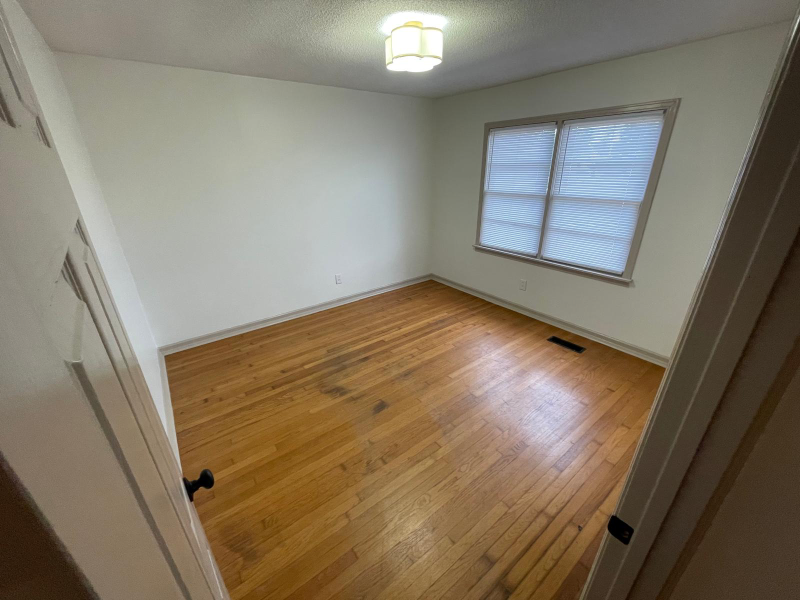 1600 E 29th St #A - Photo 3 of 12