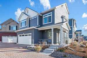 featured image of 3960 Quatar Court