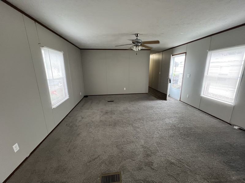 133 Burch St - Photo 3 of 13