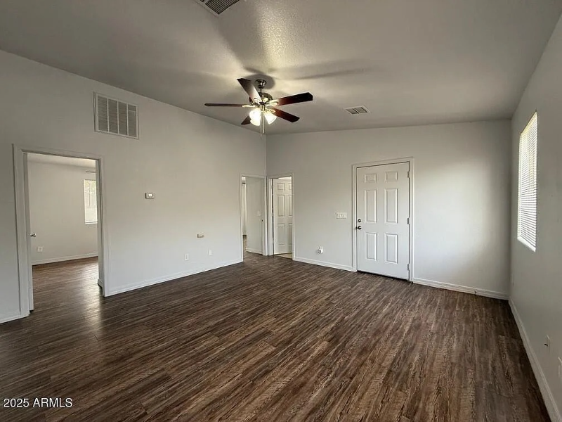 3324 West Jackson Street #1 - Photo 6 of 14