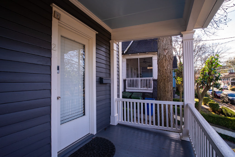 789 Lake Avenue Northeast #2 - Photo 2 of 8