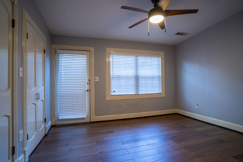 789 Lake Avenue Northeast #2 - Photo 6 of 8