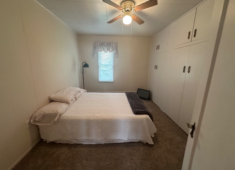 807 S 2nd St - Photo 7 of 7