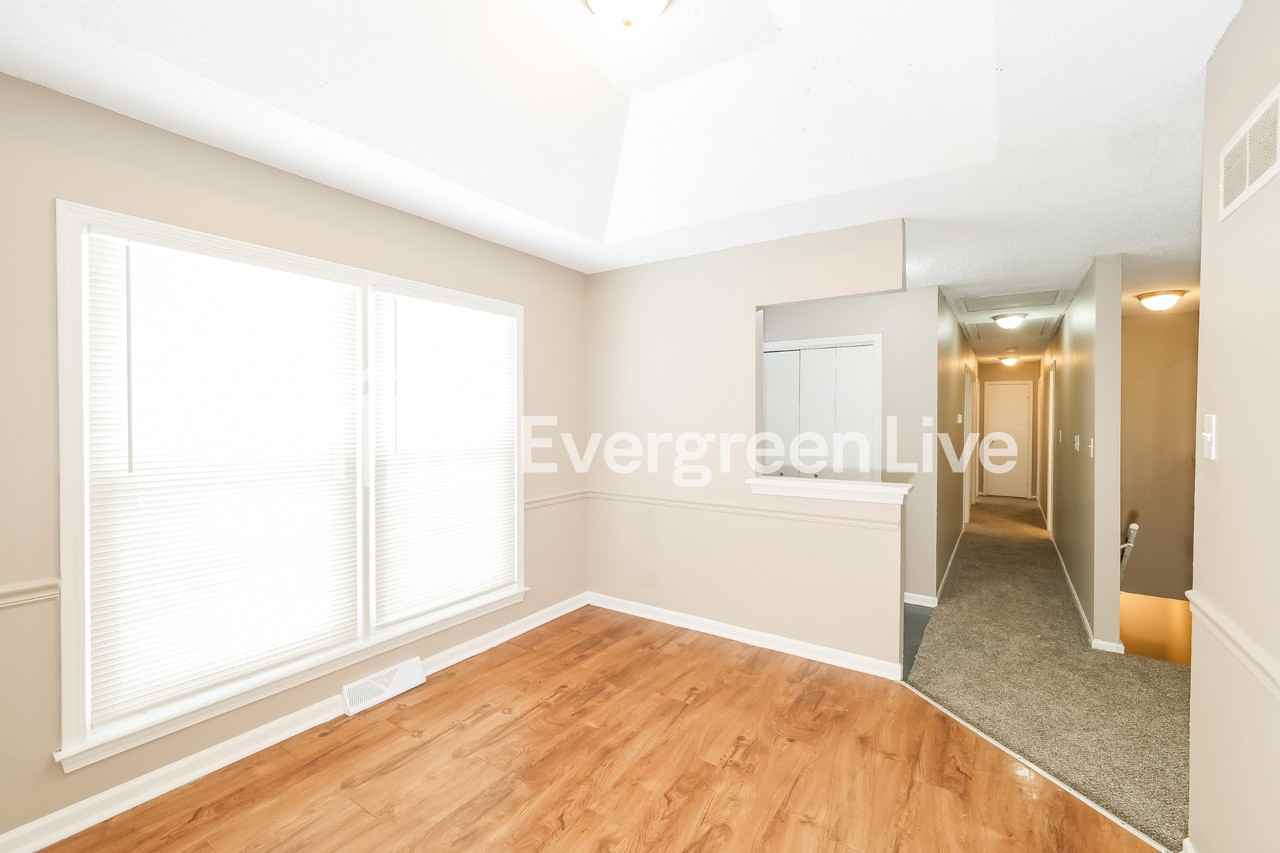 7509 E 127th St - Photo 5 of 16