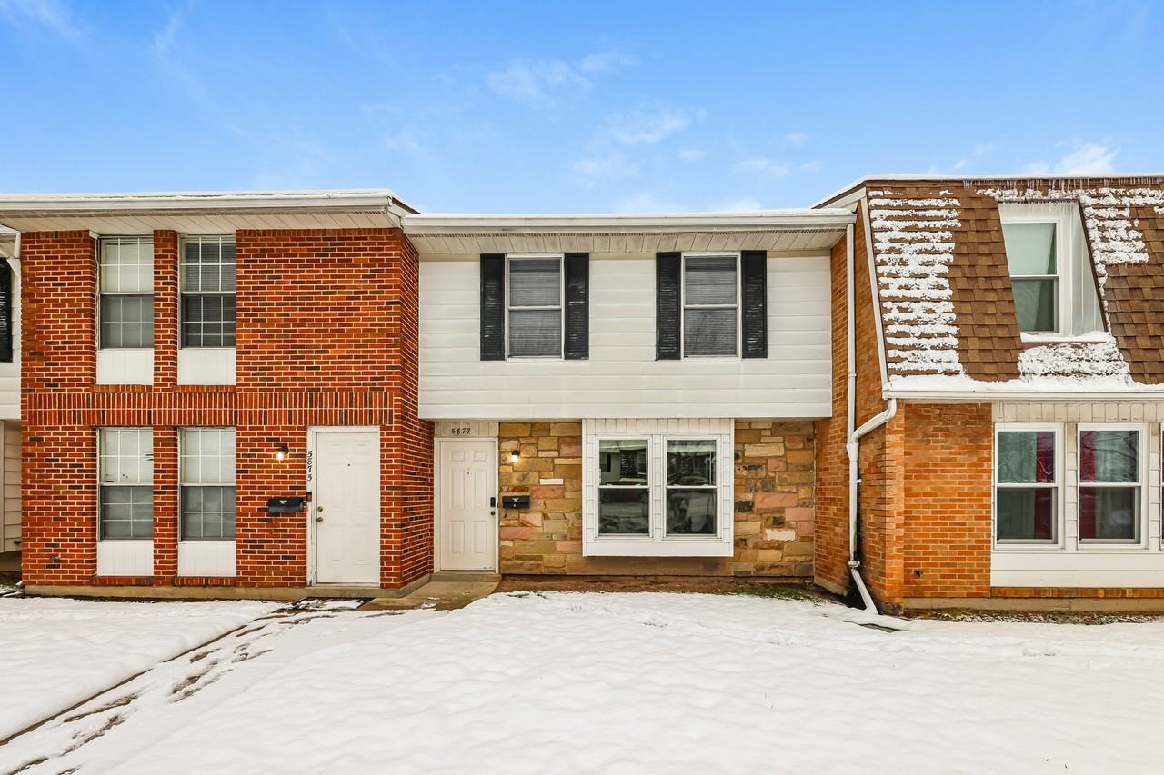 5877 Taylorsville Rd - Photo 2 of 16