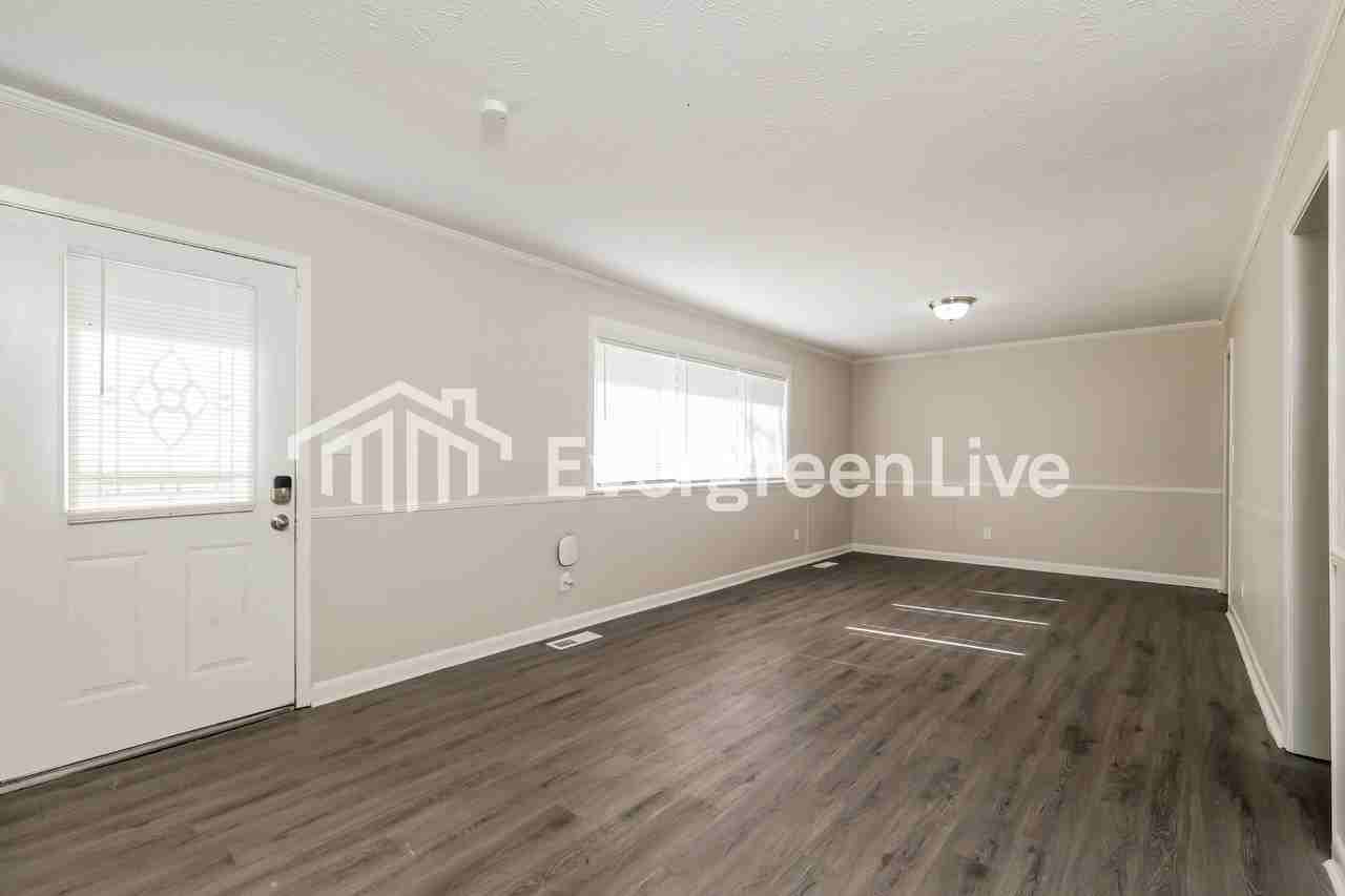 236 S Canton Club Cir - Photo 5 of 16