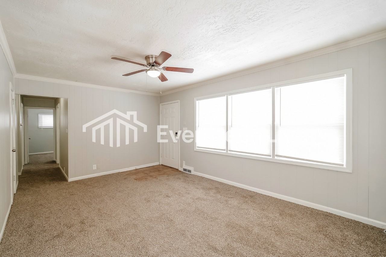 6806 E 114th Ter - Photo 5 of 16