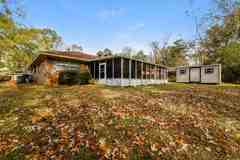 512 Crosskeys Dr - Photo 1 of 1