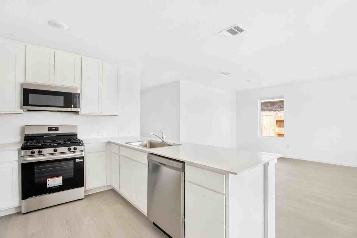 724 Zuppino Lane - Photo 3 of 3