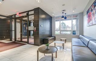 featured image of 77 Keewatin Avenue