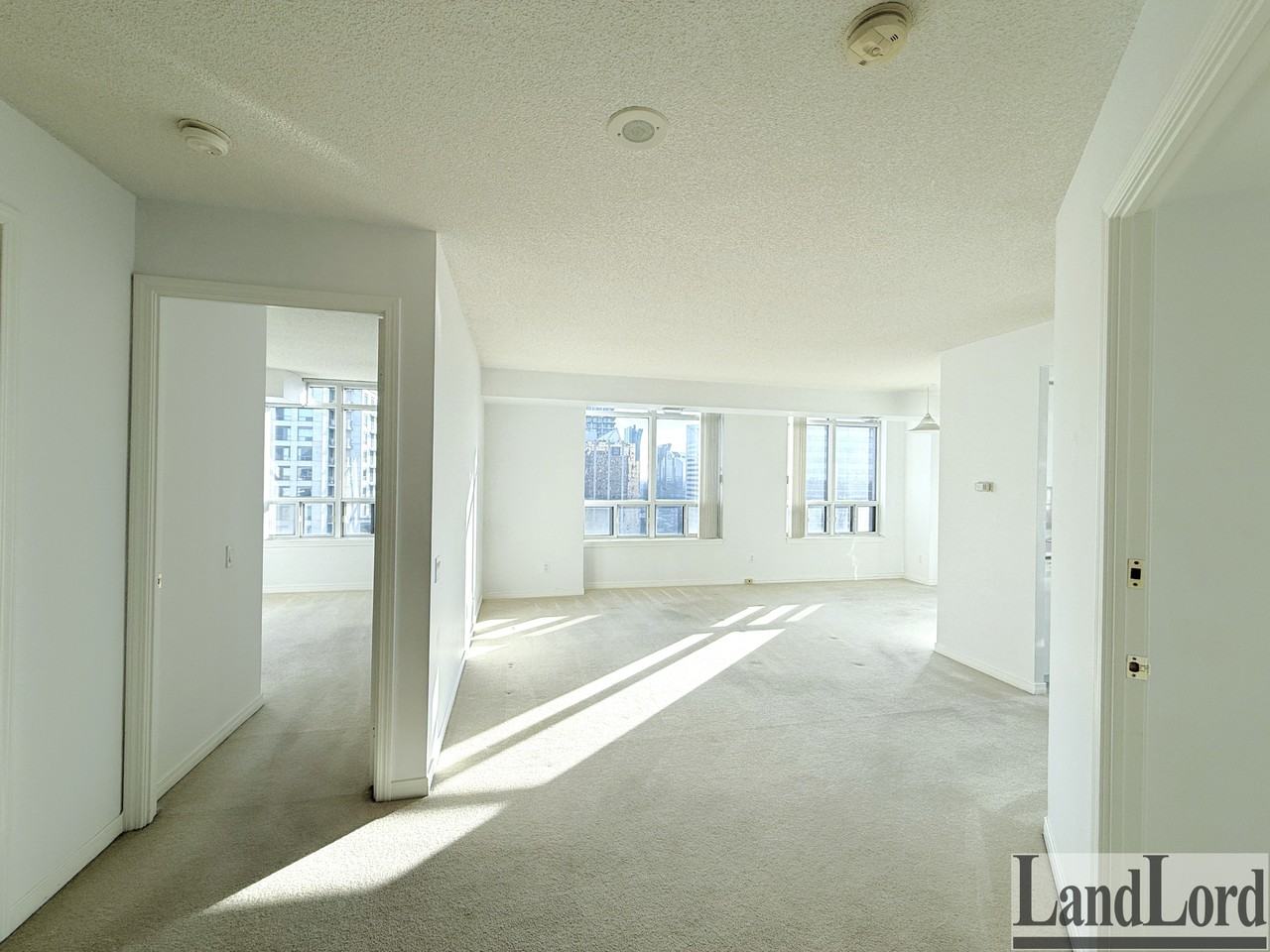 8 Hillcrest Ave #1917 - Photo 5 of 22