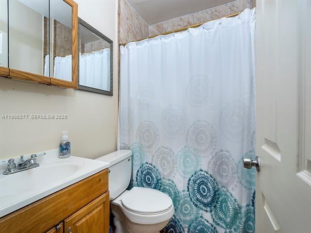 2460 Northwest 15th Street - Photo 7 of 10