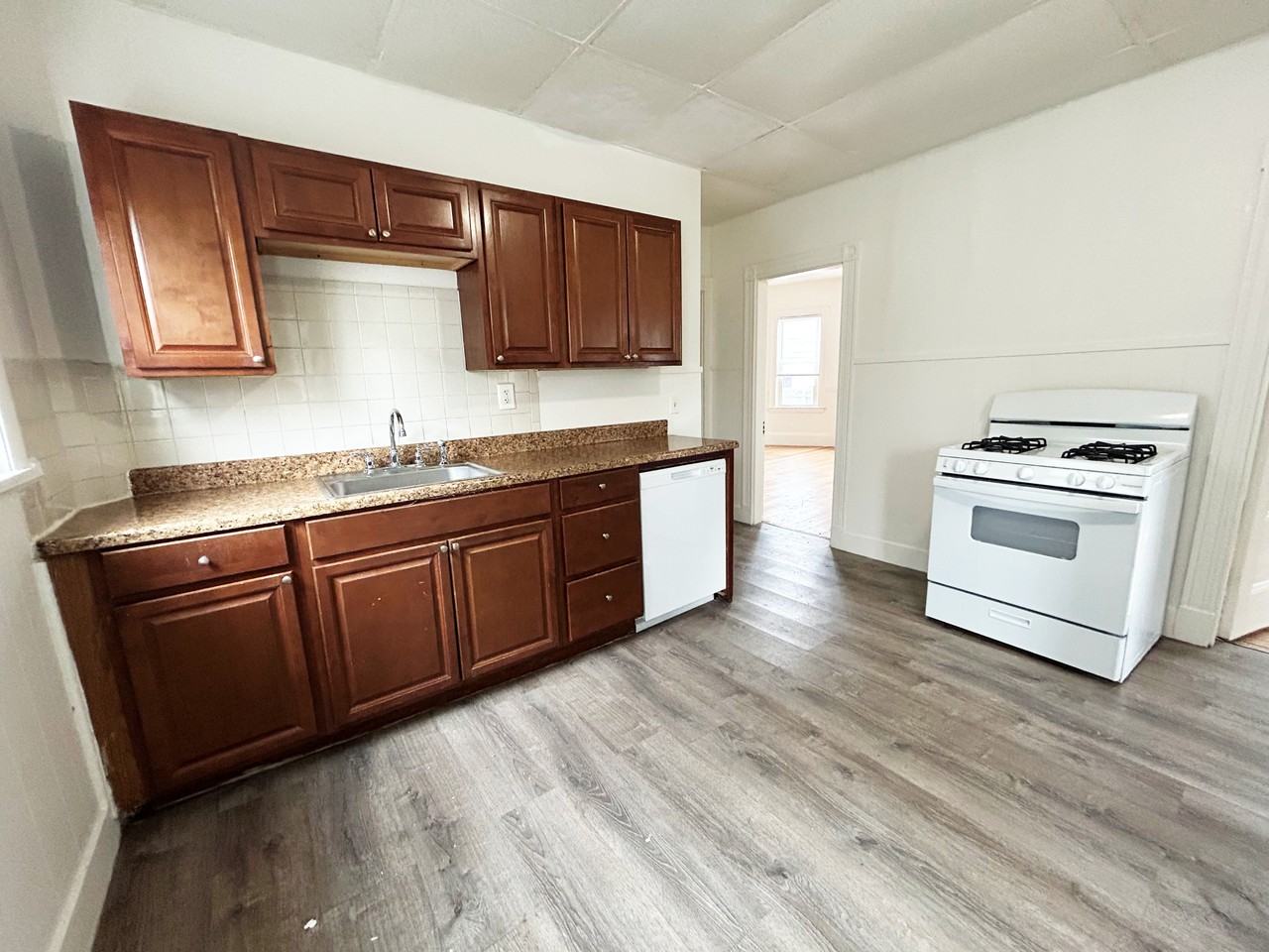 1808 River St #1 - Photo 2 of 10