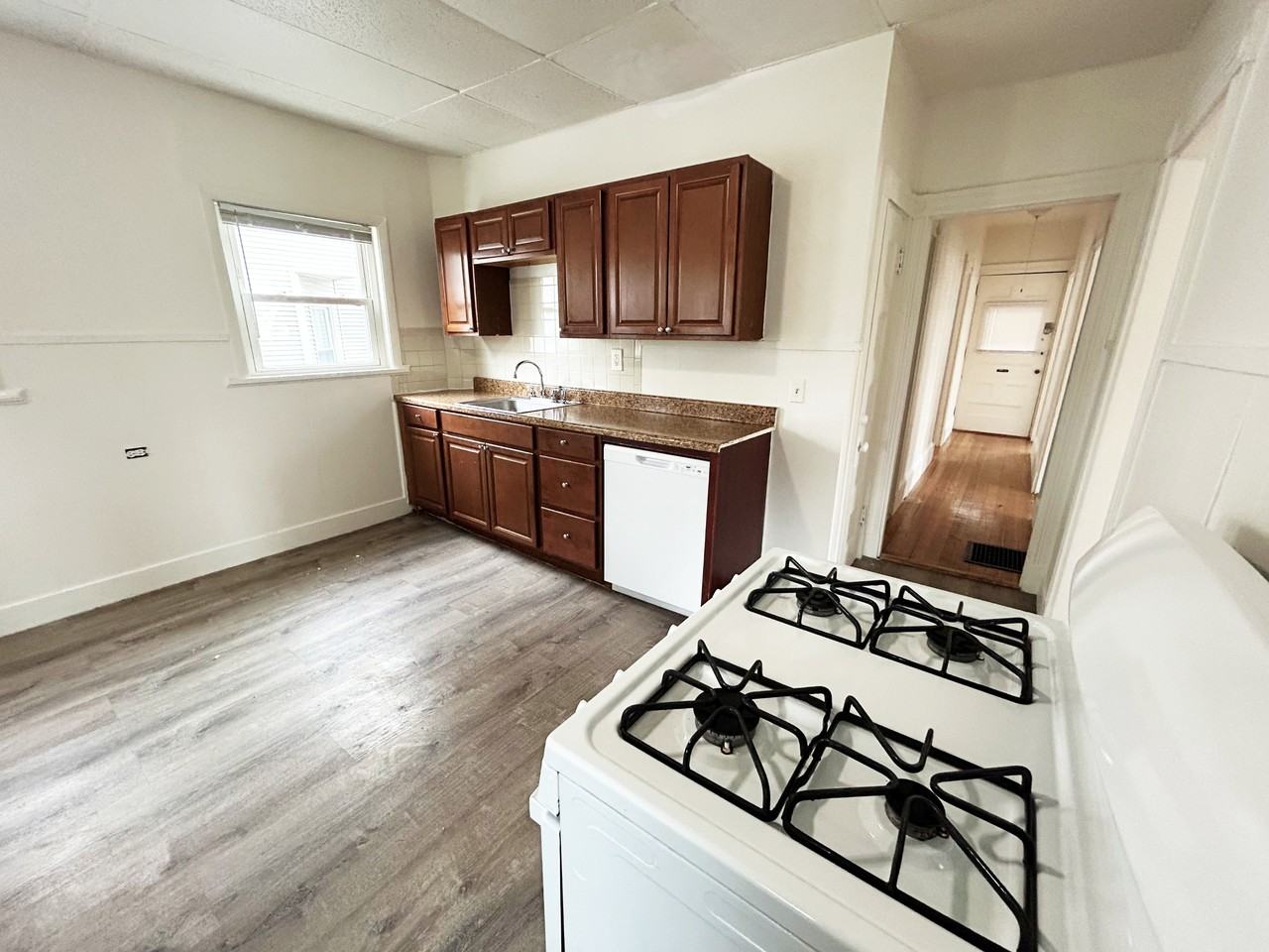 1808 River St #1 - Photo 3 of 10