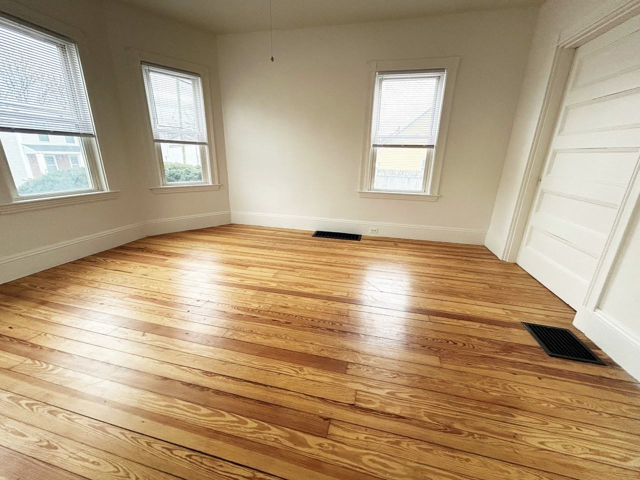 1808 River St #1 - Photo 5 of 10