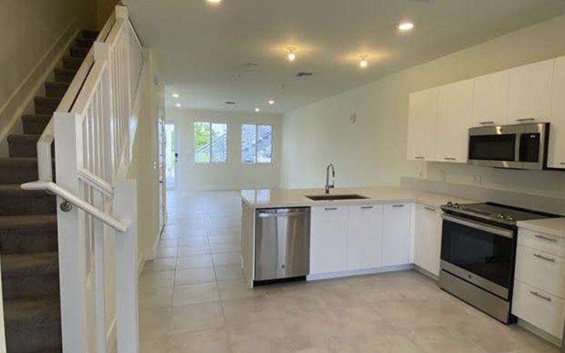 6425 Nw 103rd Pl #110 - Photo 3 of 13