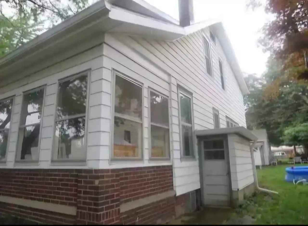 722 N 11th St #B2 - Photo 4 of 9