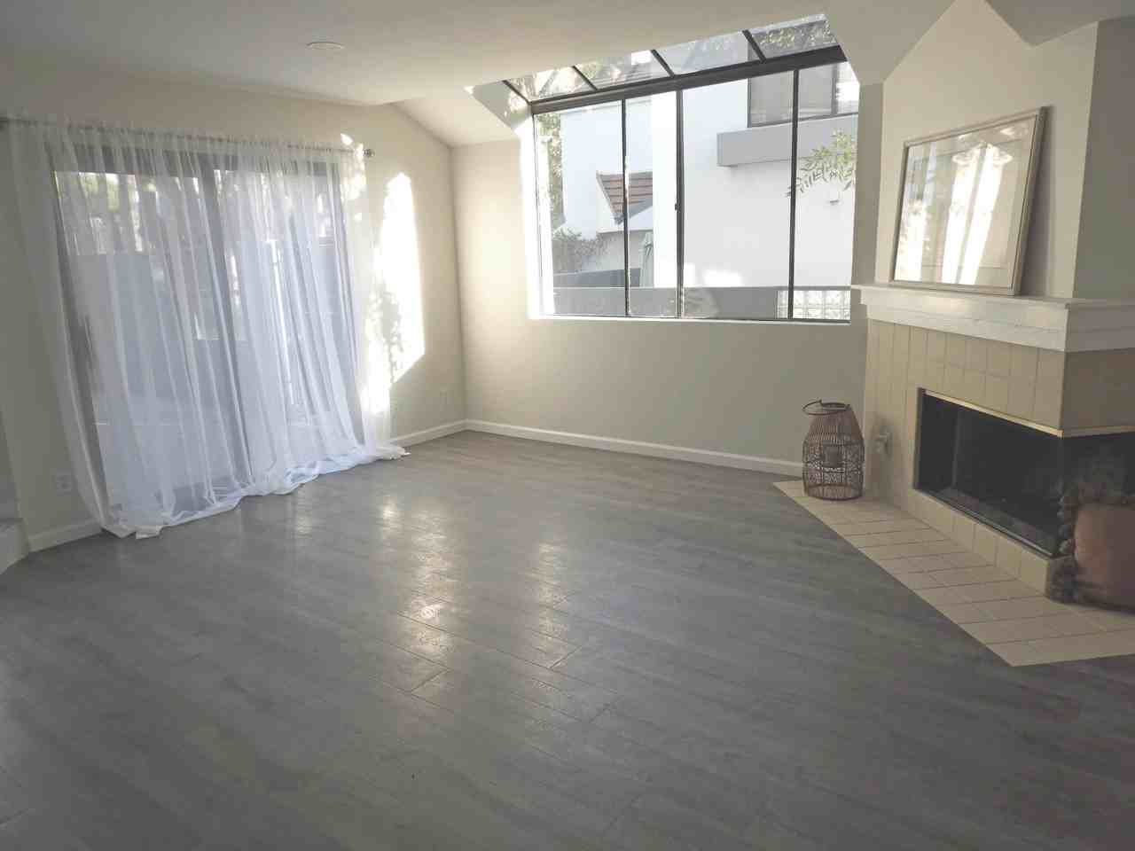 1109 Tivoli Lane #127 - Photo 4 of 11