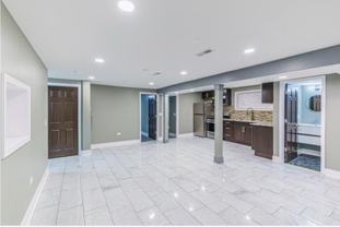 6323 North Francisco Avenue - Photo 1 of 1