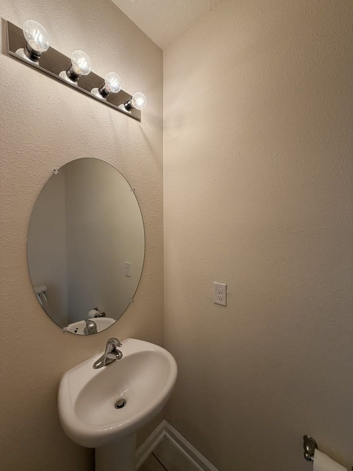 840 Gate Run Rd #840 - Photo 5 of 17